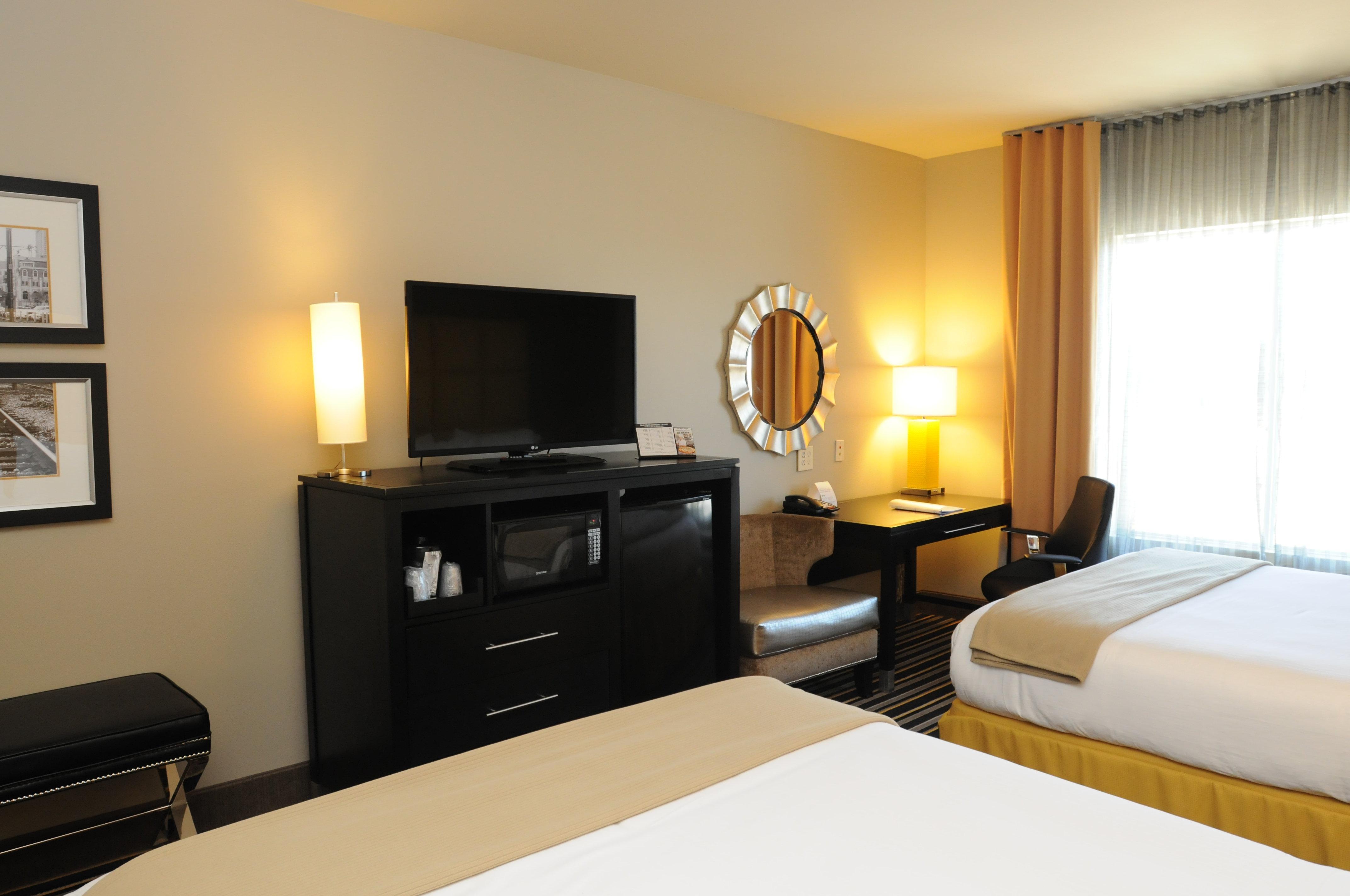 Holiday Inn Express Covington-Madisonville By Ihg Exterior photo